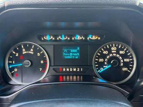 Used 2015 Ford F150 XLT image 14