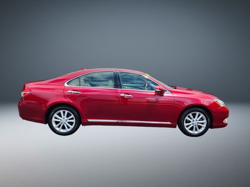 Used 2010 Lexus ES 350 FWD image 2