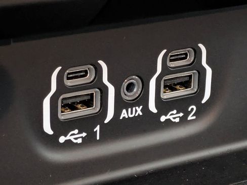 New 2024 RAM 2500 Big Horn w/ Safety Group image 36