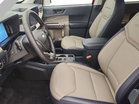 New 2026 Ford Maverick Lariat w/ 4K Tow Package AWD/4WD image 11
