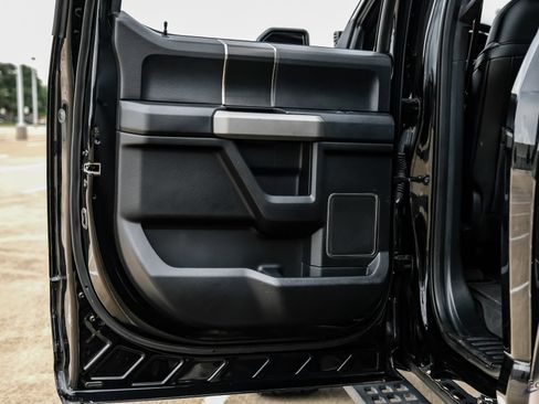 Used 2019 Ford F150 Raptor w/ Equipment Group 802A Luxury AWD/4WD image 95