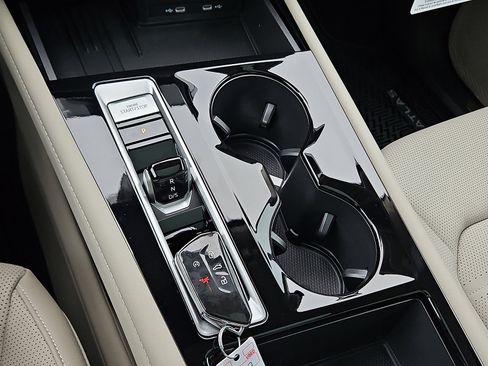 New 2026 Volkswagen Atlas SEL image 15