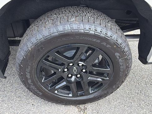 New 2026 Chevrolet Silverado 1500 RST w/ RST All Star Premium Package AWD/4WD image 9