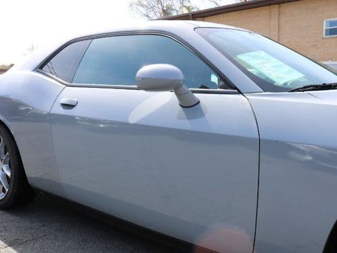 Used 2021 Dodge Challenger GT RWD image 8
