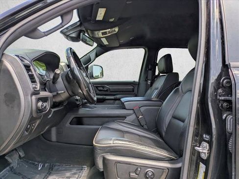Used 2022 RAM 1500 Limited AWD/4WD image 9