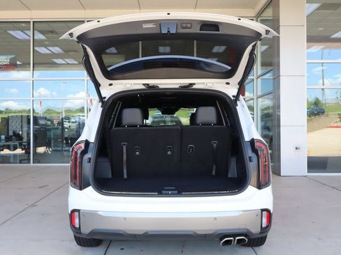 Used 2023 Kia Telluride SX Prestige X-Pro AWD/4WD image 8