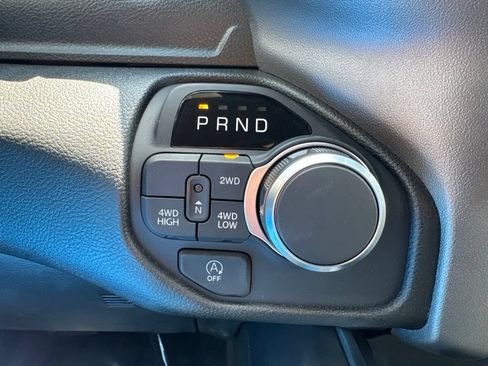 New 2026 RAM 1500 Express AWD/4WD image 15