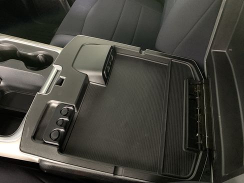 Used 2019 RAM 1500 Classic Warlock w/ Electronics Group AWD/4WD image 25