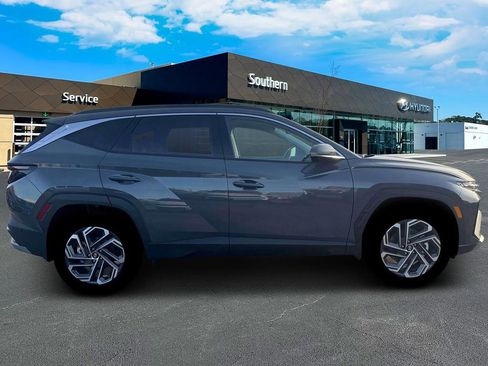 New 2026 Hyundai Tucson Limited image 10