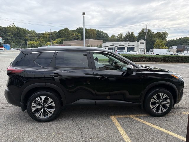 Certified 2023 Nissan Rogue SV w/ SV Premium B Package AWD/4WD image 9