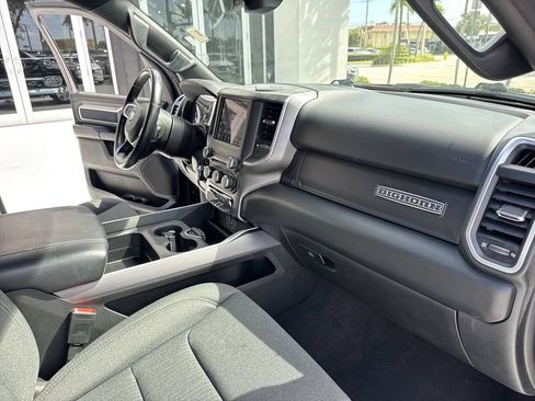 Used 2021 RAM 1500 Big Horn AWD/4WD image 32