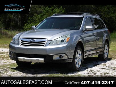 Used 2011 Subaru Outback 2.5i Limited w/ PWR Moonroof Pkg