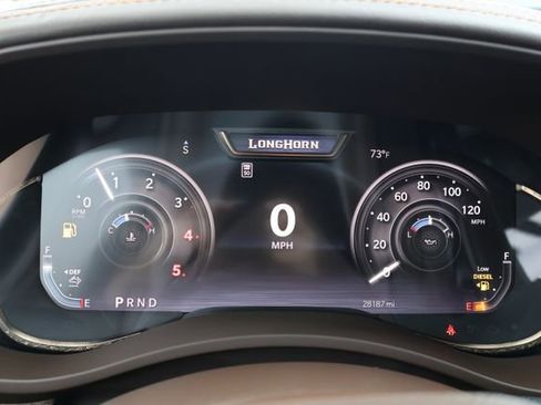 Used 2025 RAM 2500 Limited AWD/4WD image 19
