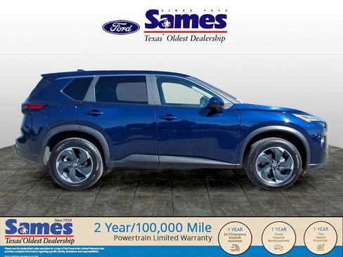Used 2025 Nissan Rogue SV FWD image 10