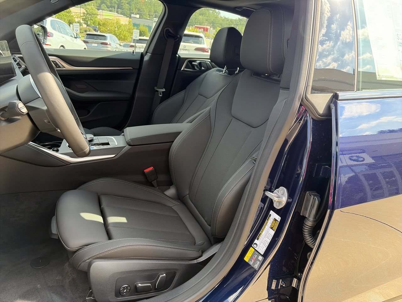 New 2026 BMW i4 eDrive40 w/ M Sport Package RWD image 14