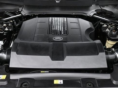 Used 2020 Land Rover Range Rover Long Wheelbase HSE image 28