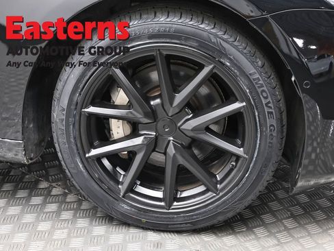 Used 2018 Tesla Model 3 Long Range RWD image 25