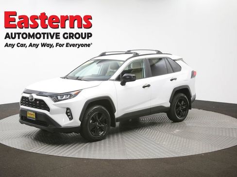 Used 2021 Toyota RAV4 LE image 57