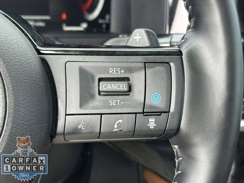 Used 2023 Nissan Pathfinder Platinum image 24