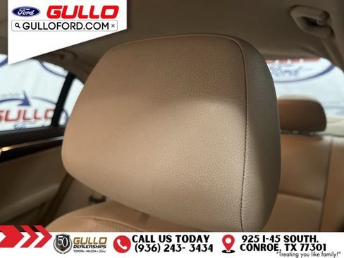 Used 2014 Mercedes-Benz C 250 Sedan image 17