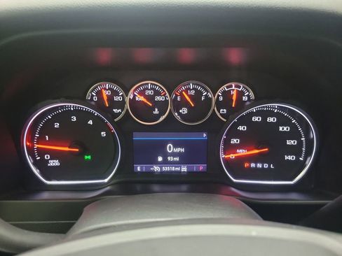 Used 2021 Chevrolet Silverado 2500 LT w/ Convenience Package image 16