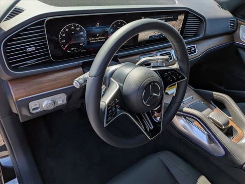 New 2026 Mercedes-Benz GLE 350 4MATIC image 3