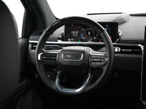 Used 2025 GMC Sierra EV Denali AWD/4WD image 14