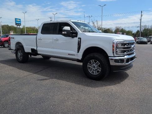 Used 2023 Ford F250 Lariat w/ Lariat Ultimate Package AWD/4WD image 12