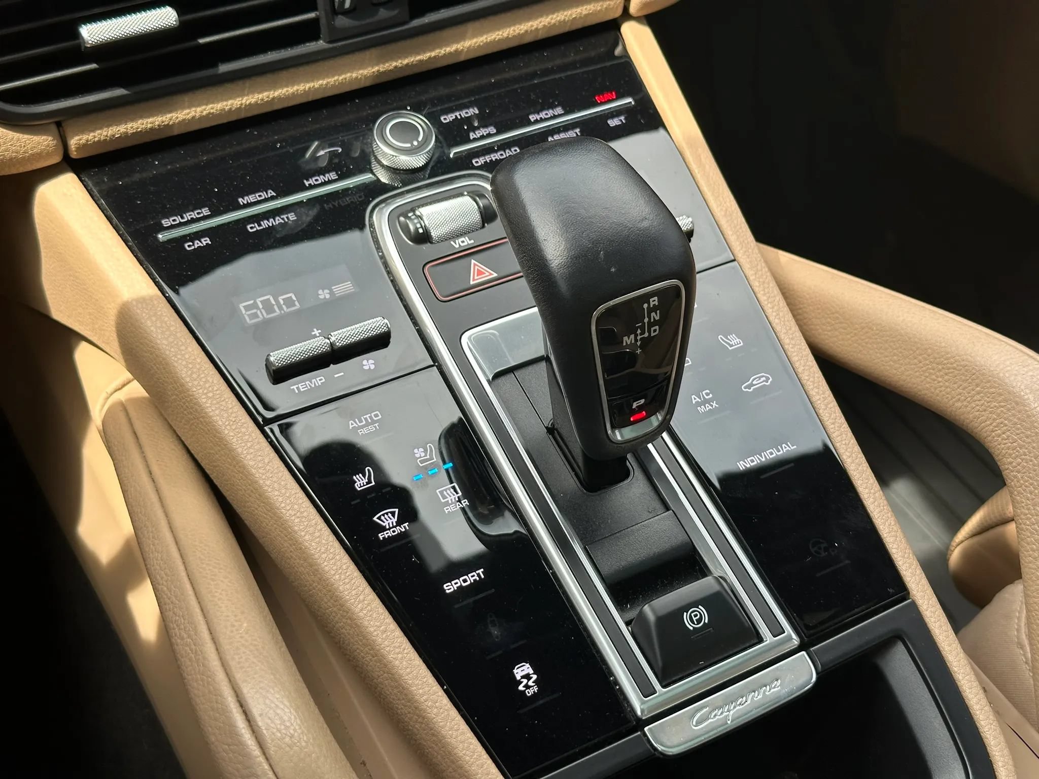 Used 2019 Porsche Cayenne AWD/4WD image 37