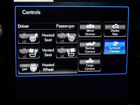 Used 2023 RAM 2500 Limited image 23