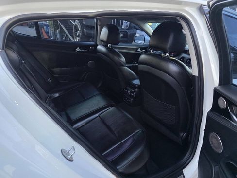 Used 2019 Kia Stinger w/ Sun & Sound Package RWD image 12