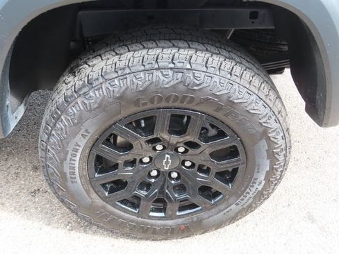Used 2026 Chevrolet Colorado Trail Boss AWD/4WD image 14