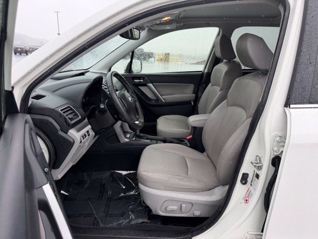Used 2016 Subaru Forester 2.5i Touring w/ Eyesight & Navigation System AWD/4WD image 11