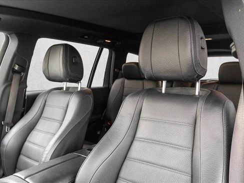 Certified 2023 Mercedes-Benz GLS 450 4MATIC image 12