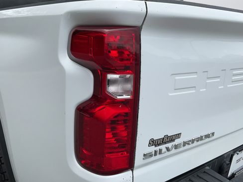 Certified 2024 Chevrolet Silverado 2500 LT AWD/4WD image 27