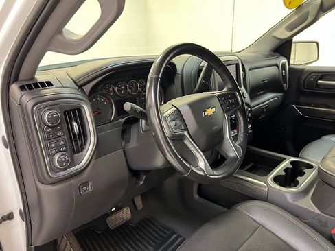 Used 2021 Chevrolet Silverado 1500 LTZ AWD/4WD image 16