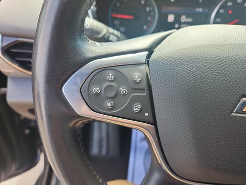 Used 2020 Chevrolet Traverse LT w/ LT Premium Package image 30