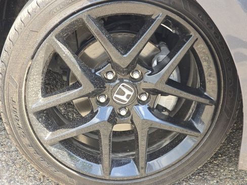 Used 2025 Honda Civic Sport image 8