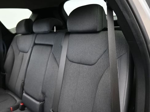 Used 2023 Hyundai Santa Fe SEL FWD image 33