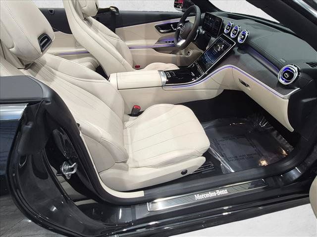 Used 2027 Mercedes-Benz CLE 450 4MATIC Cabriolet image 21