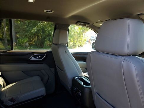 Used 2024 Chevrolet Tahoe LT image 33