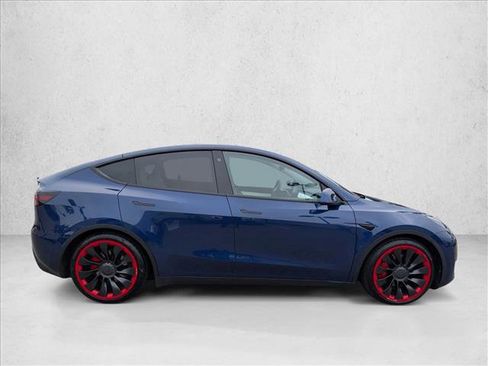 Used 2022 Tesla Model Y Performance AWD/4WD image 4