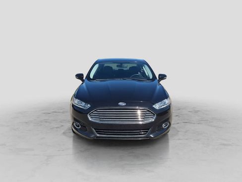 Used 2015 Ford Fusion Titanium FWD image 3