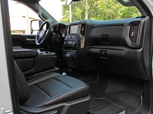 Used 2025 Chevrolet Silverado 3500 W/T w/ WT Convenience Package AWD/4WD image 34