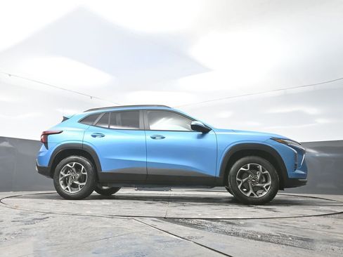 New 2026 Chevrolet Trax LT image 43