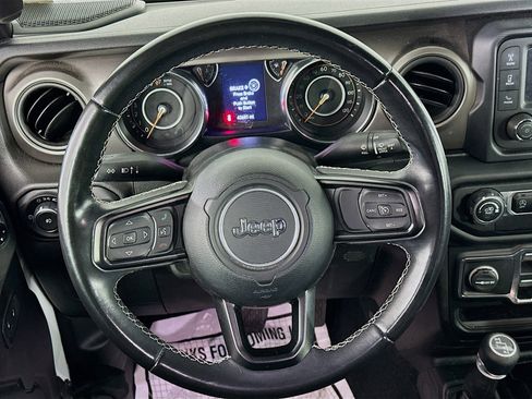 Used 2020 Jeep Wrangler Unlimited Sport image 18