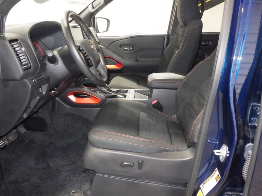 Used 2022 Nissan Frontier PRO-4X AWD/4WD image 8