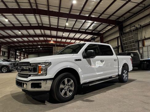 Used 2020 Ford F150 XLT w/ Equipment Group 302A Luxury image 10