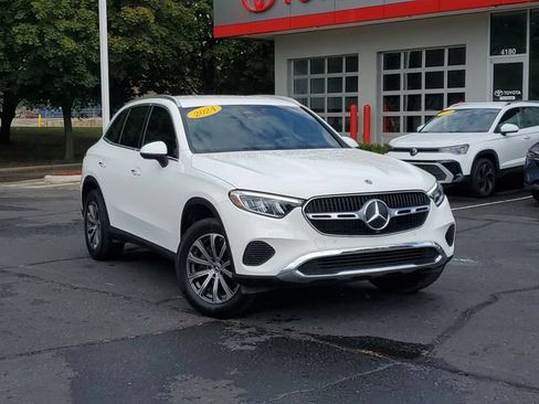 Used 2024 Mercedes-Benz GLC 300 4MATIC image 31