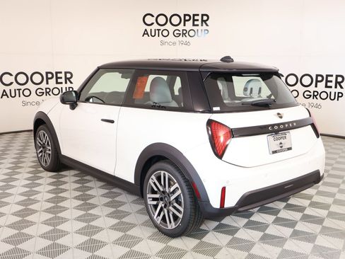New 2026 MINI Cooper 2-Door Hardtop FWD image 20